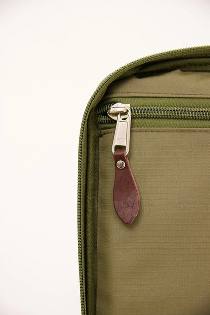 Rogue Canvas Cooler 40 Litre Zip Detail